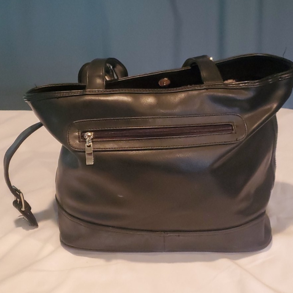 Purse - Picture 2 of 8